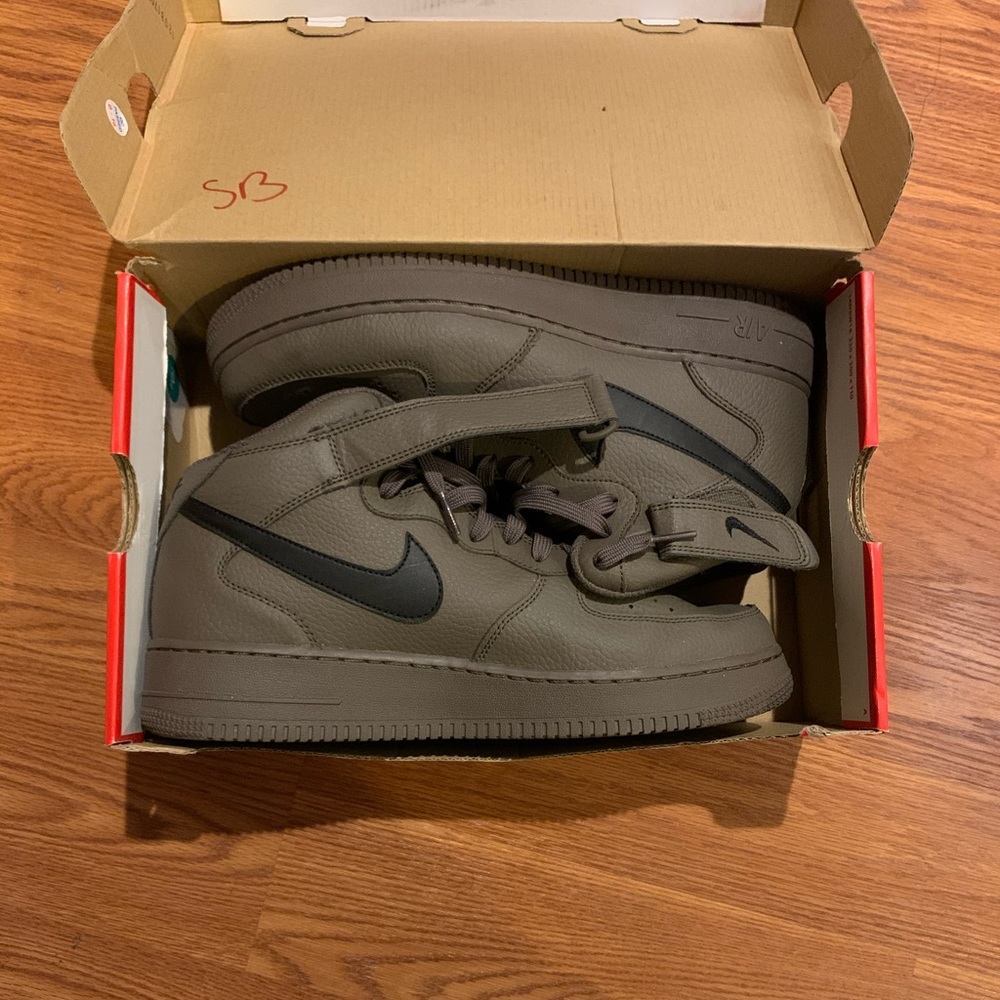 Nike